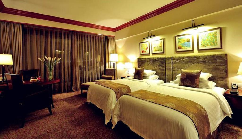 New Century Grand Hotel Кайфен Екстер'єр фото